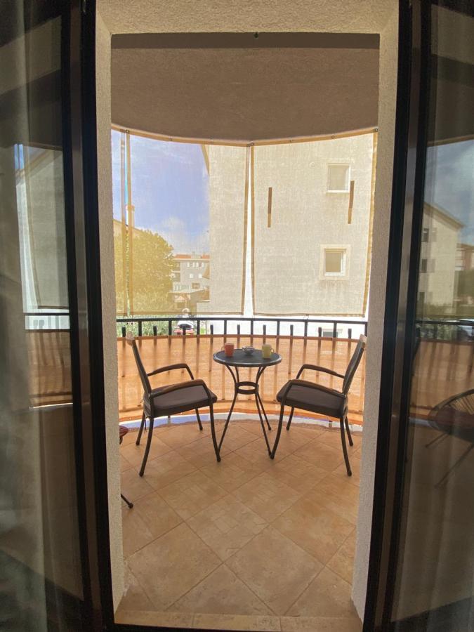 Apartment Sara Rovinj Exterior foto